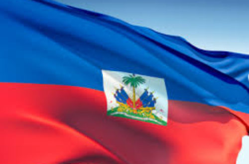 Article : Quatre choses qu’il faut savoir sur le drapeau haïtien